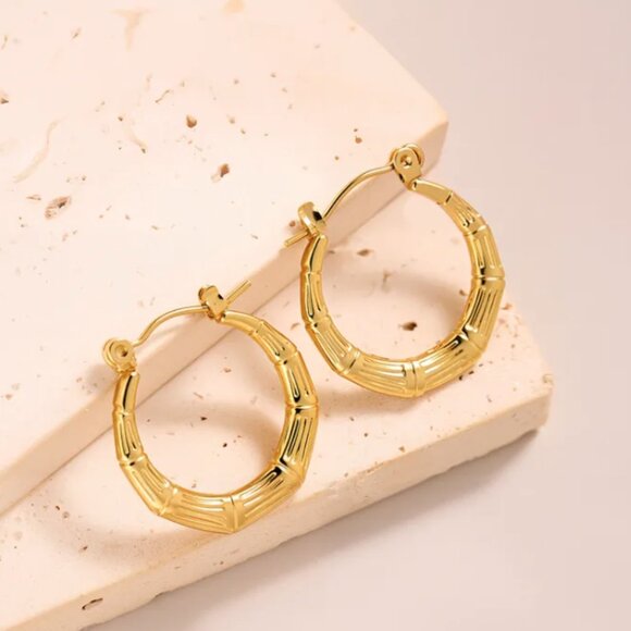 New Fashion Titanium Steel 18K Gold Oil Pressure Hoop Earrings 1 Pair - Picture 2 of 4
